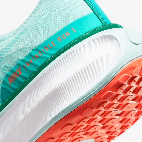 9W - [NEW] Women's Nike ZoomX Invincible Run Flyknit 3 Shoes DR2660-300 - Picture 8 of 8